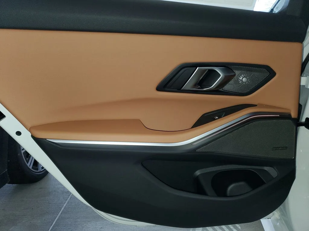 New 2026 Alpine White BMW 330i image 9