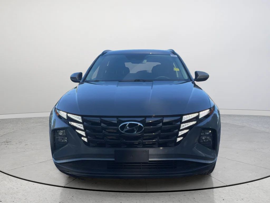 Used 2024 Gray Hyundai SEL image 4