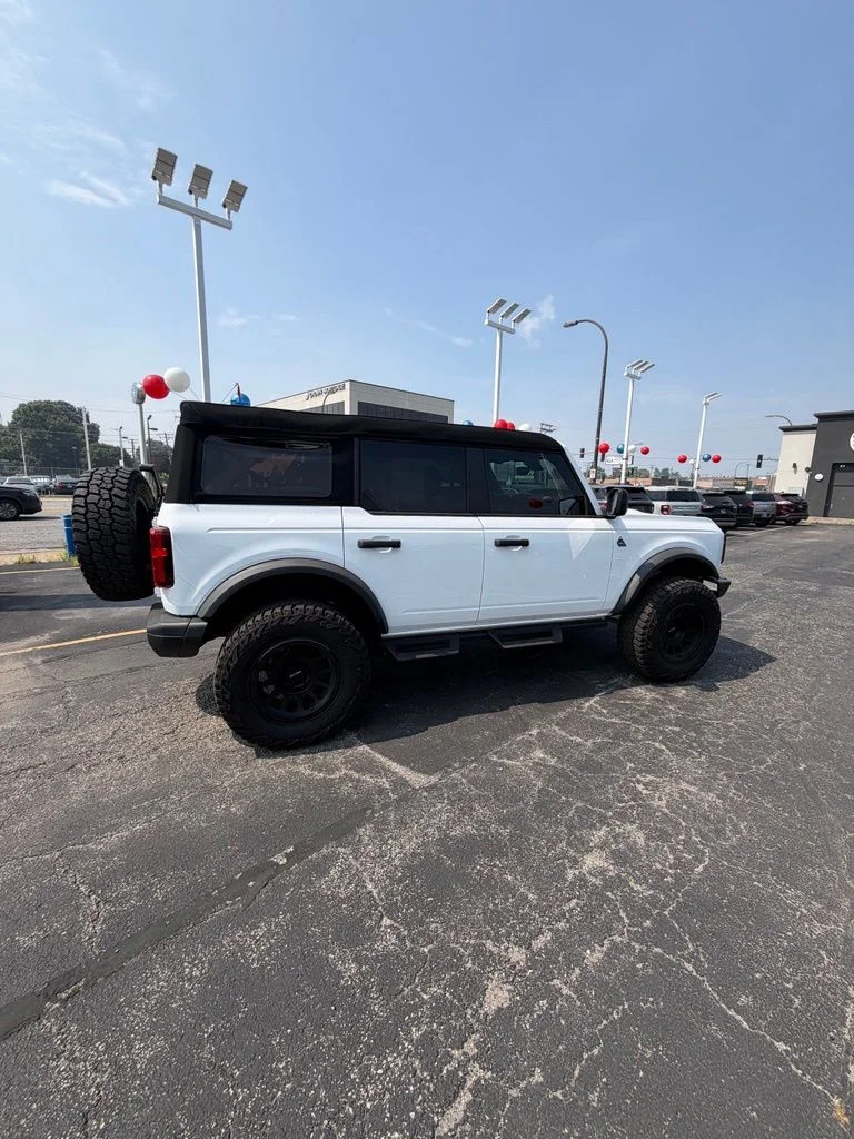 Used 2023 White Ford Black Diamond image 8