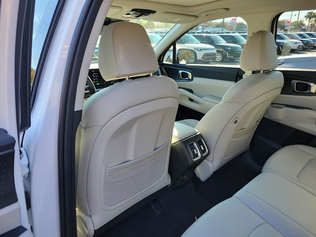 New 2026 White Kia S image 16