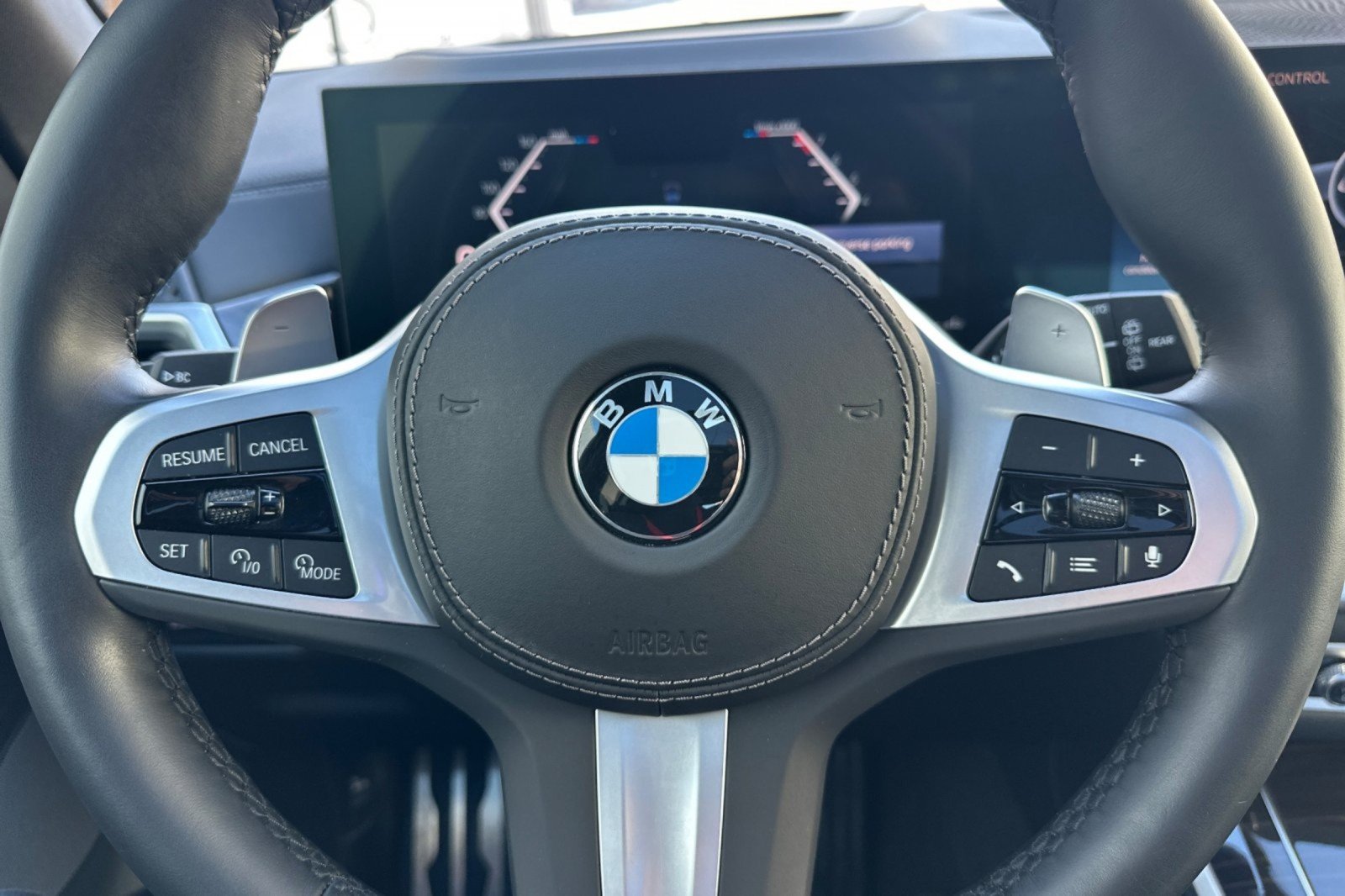 Used 2024 Black Sapphire Metallic BMW sDrive40i image 23