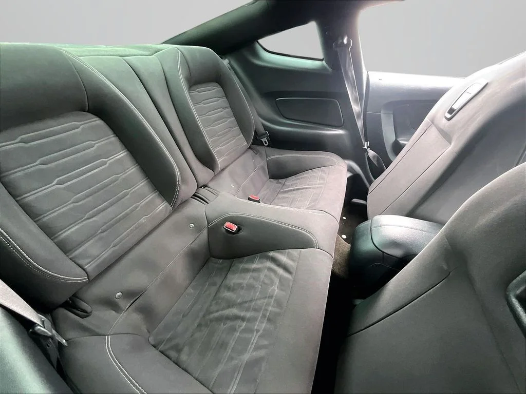 Used 2015 Gray Ford GT image 24