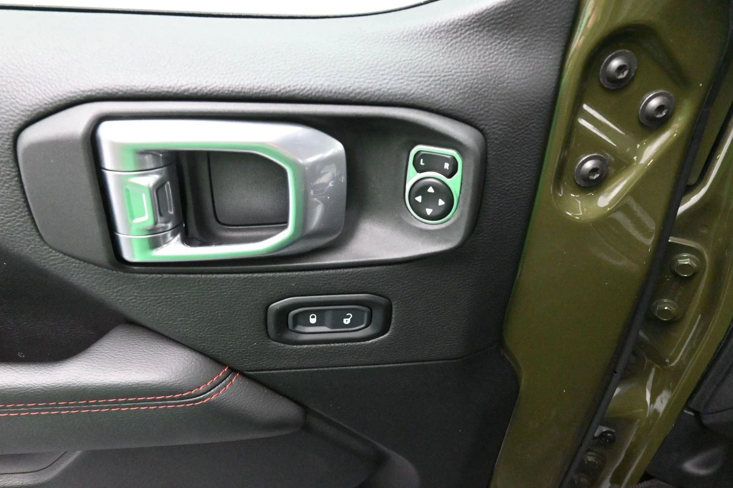 Used 2021 Sarge Green Clearcoat Jeep Unlimited Rubicon image 10