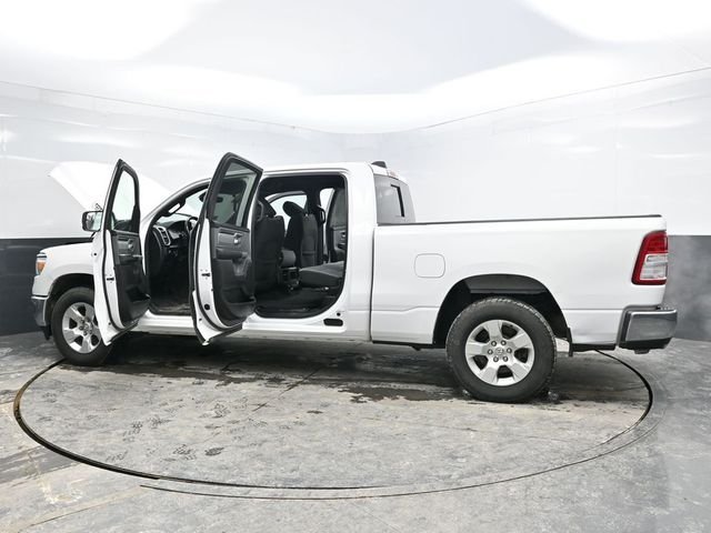 Used 2021 White Ram Big Horn/Lone Star image 38
