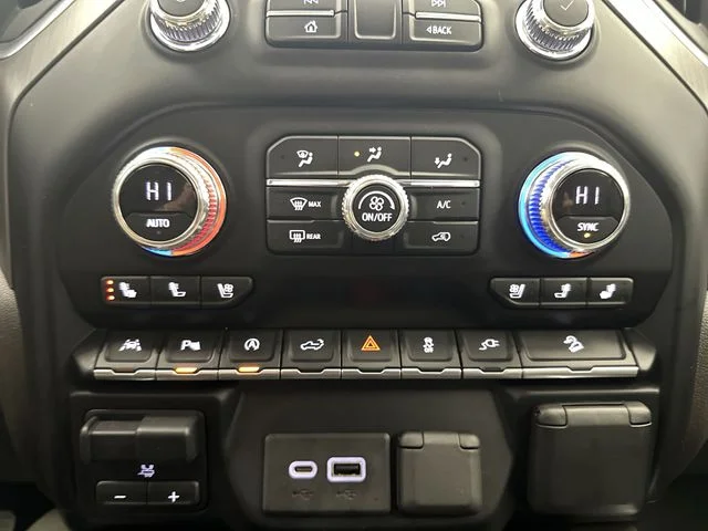 Used 2021 Gray GMC Denali image 19