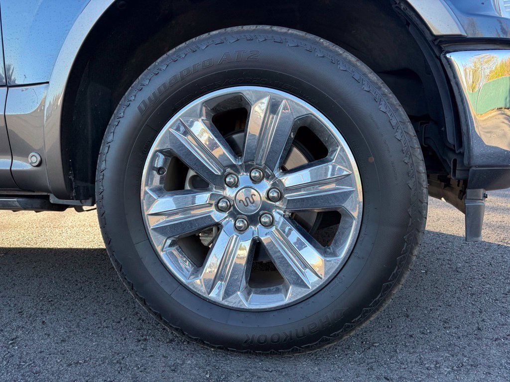 Used 2018 Blue Jeans Metallic Ford King Ranch image 29