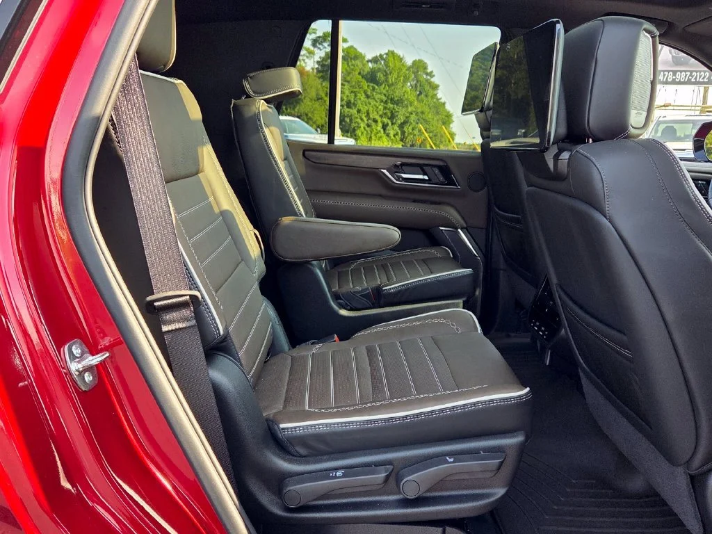 Used 2026 Volcanic Red Tintcoat GMC Denali Ultimate image 17