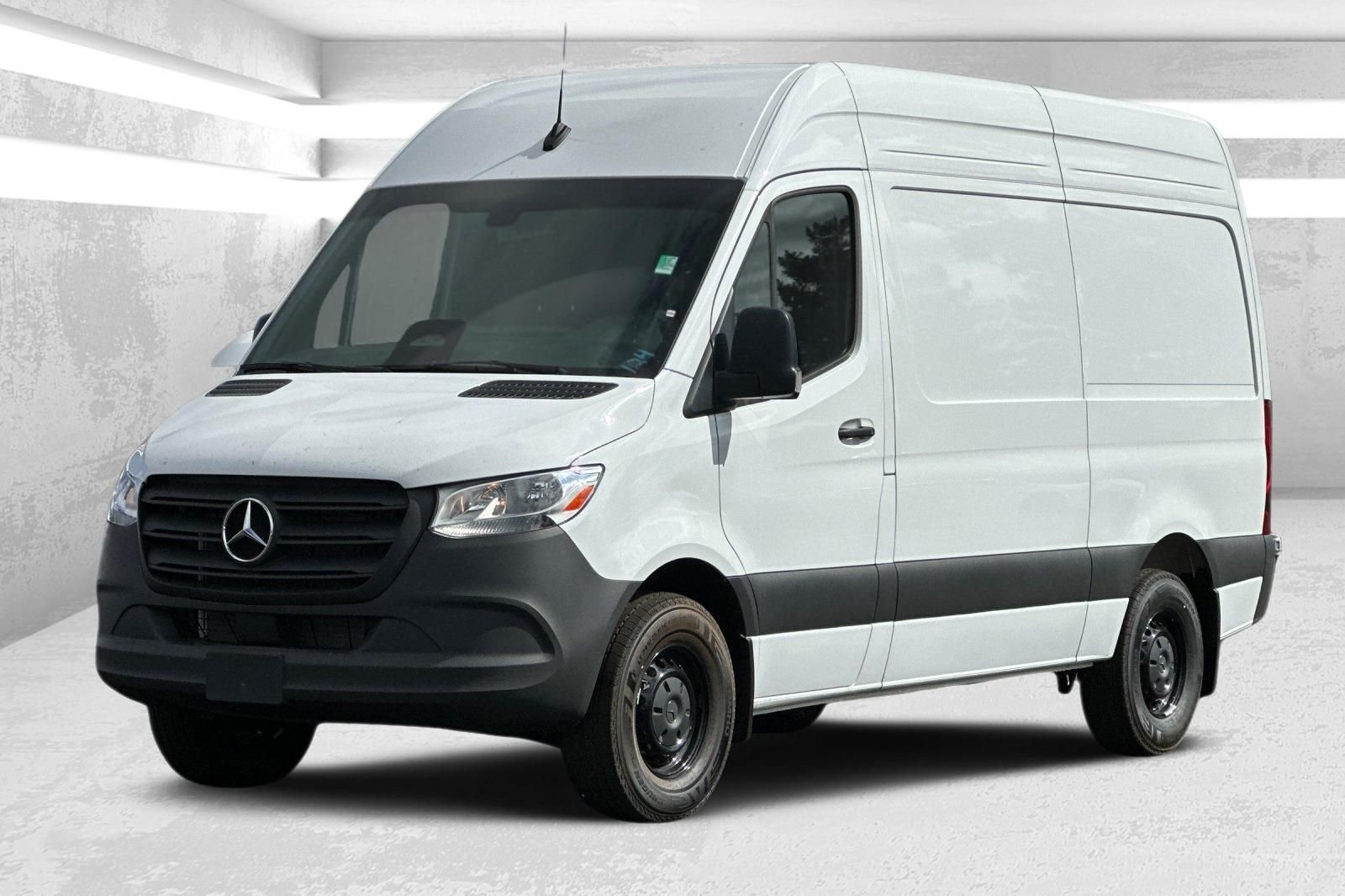 2025 Mercedes-Benz Sprinter Cargo Van Base - Photo 7