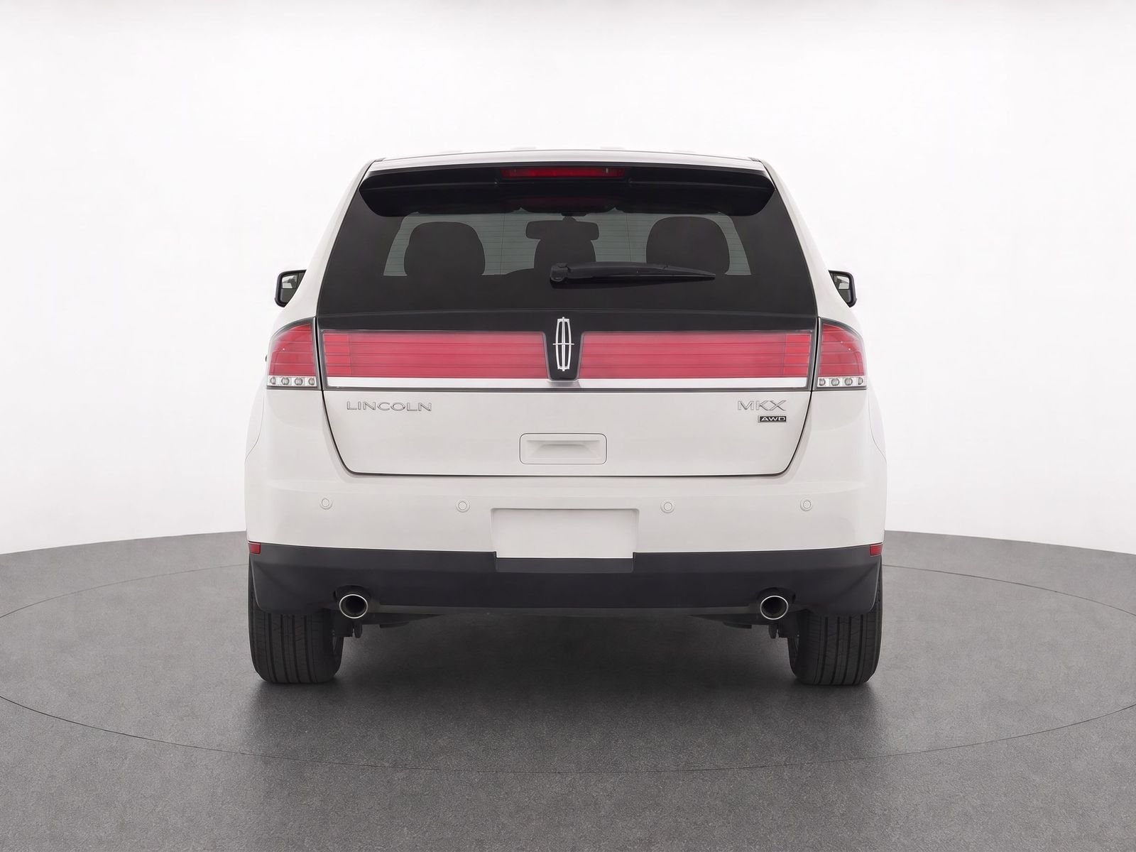 Used 2010 White Platinum Metallic Tri-Coat Lincoln Base image 6