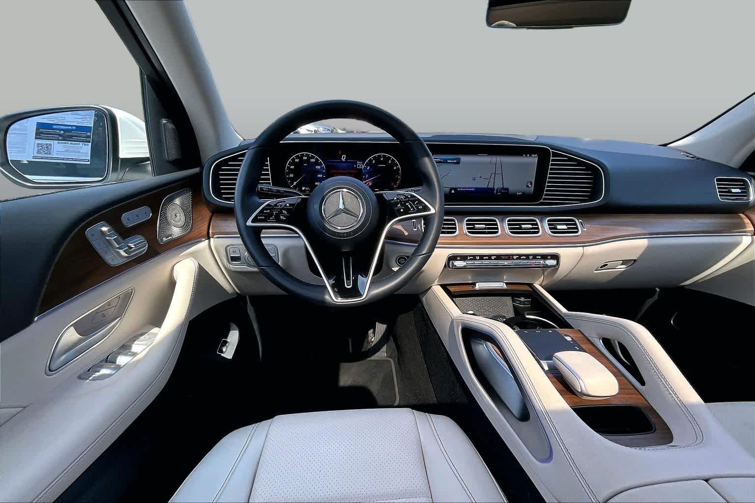 Used 2024 Polar White Mercedes-Benz GLE 450 image 6