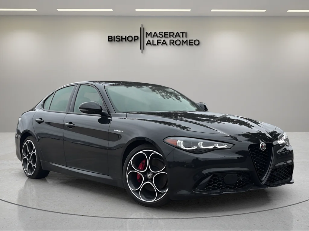 2024 Alfa Romeo Giulia Veloce RWD's photo