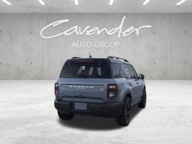 New 2025 Azure Gray Metallic Tri-Coat Ford Outer Banks® image 9
