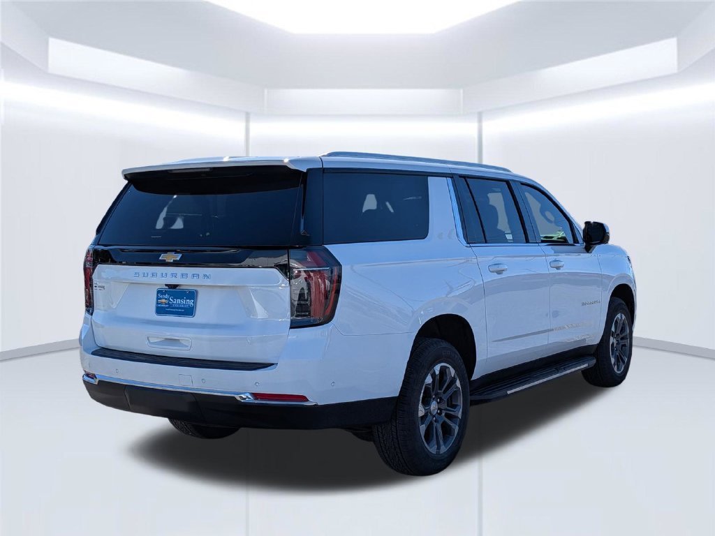 2026 Chevrolet Suburban LS - Photo 7