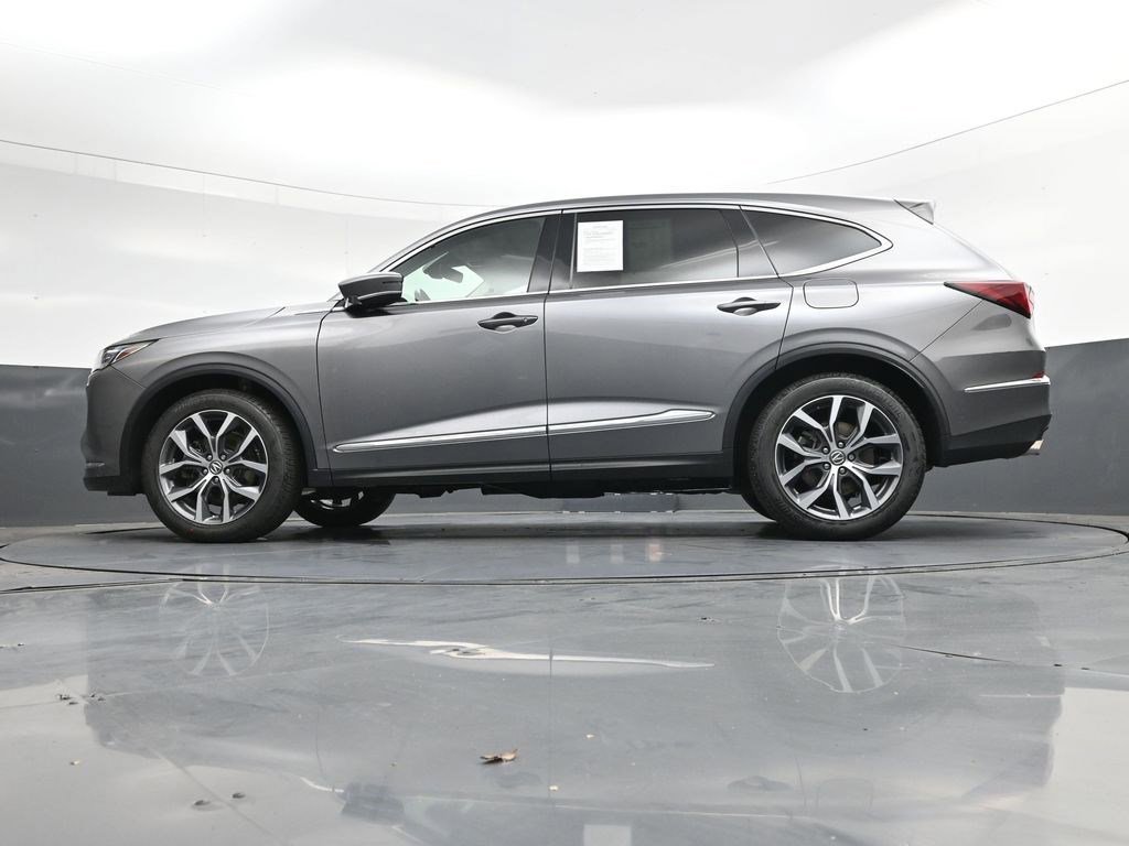 Used 2023 Liquid Carbon Metallic Acura w/Technology Package image 31