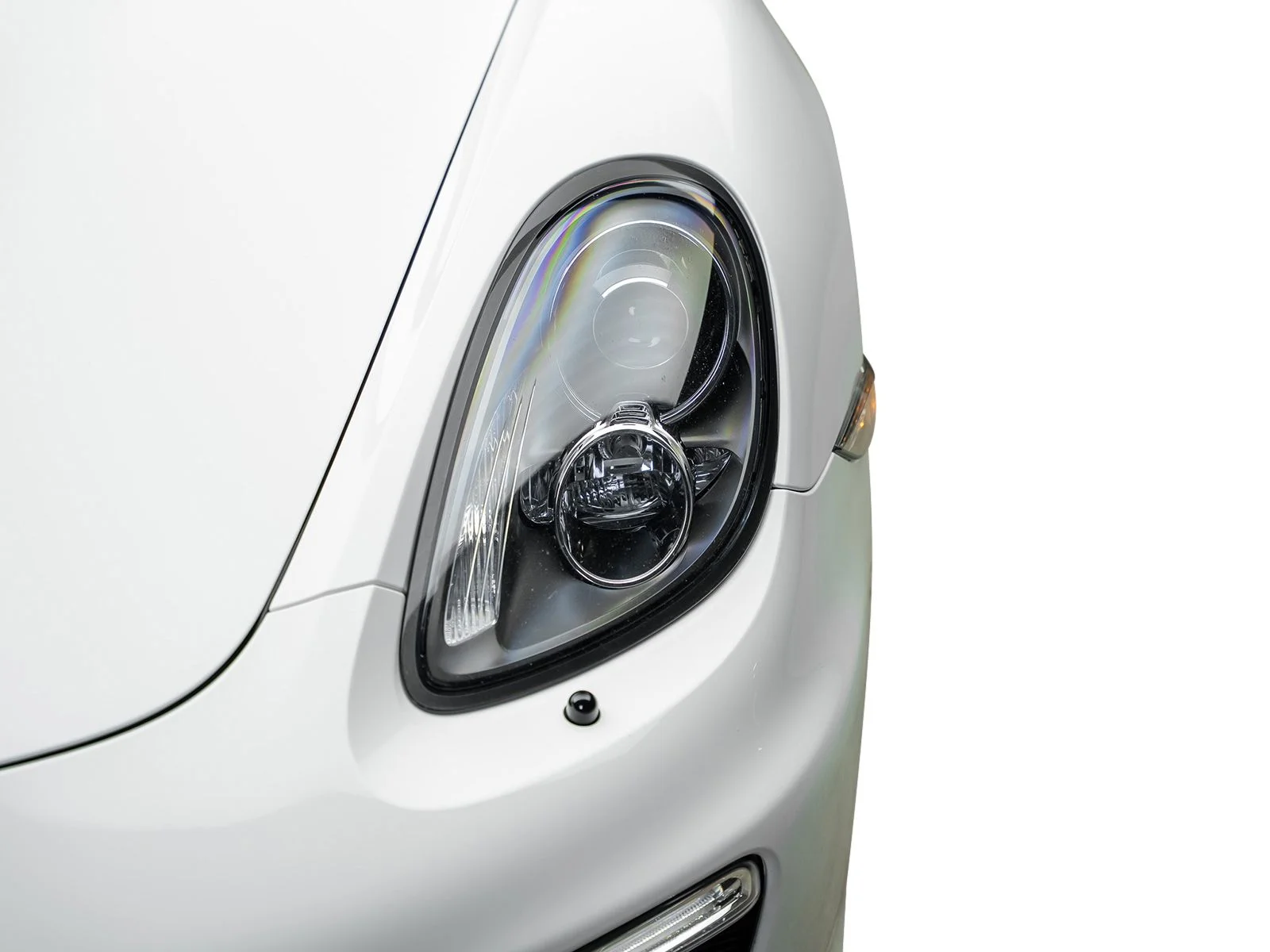 Used 2015 White Porsche S image 5