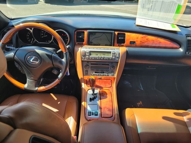 Used 2006 White Lexus 430 image 16