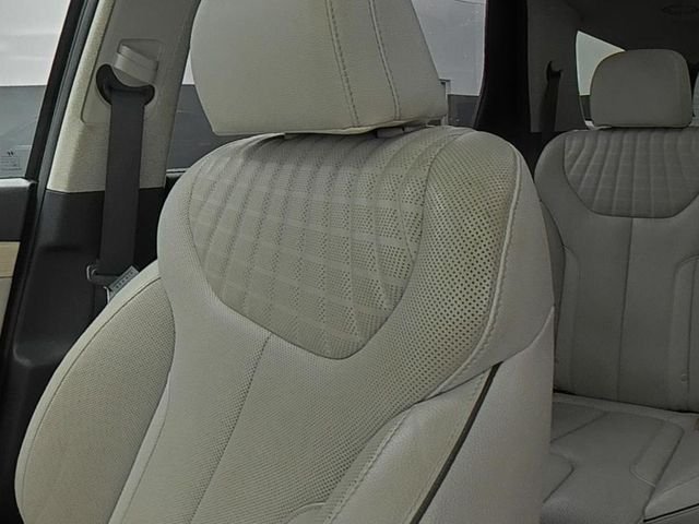 Used 2023 Black Hyundai Limited image 39