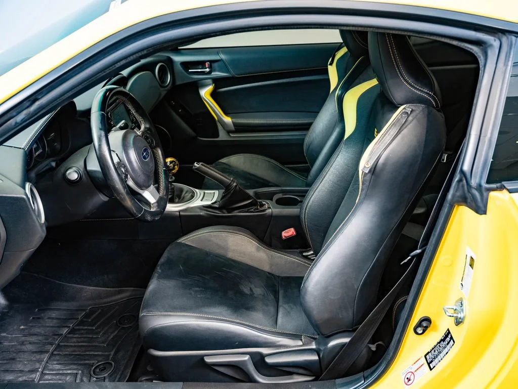 Used 2017 Charlesite Yellow Subaru Series.Yellow image 21