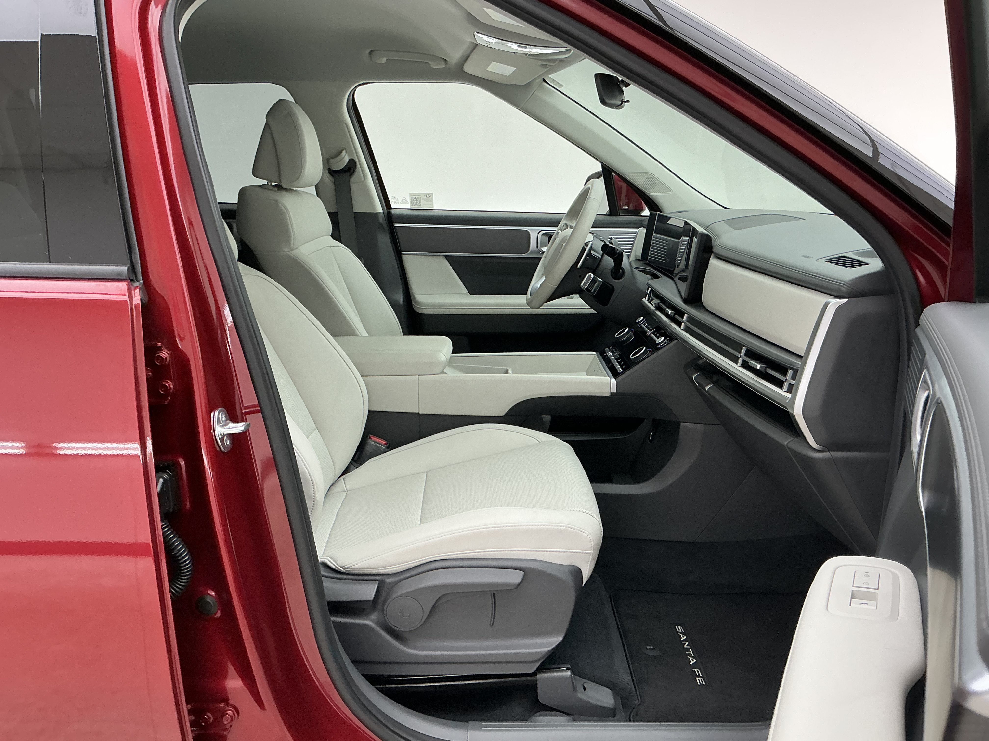 2025 Hyundai Santa Fe SEL - Photo 25