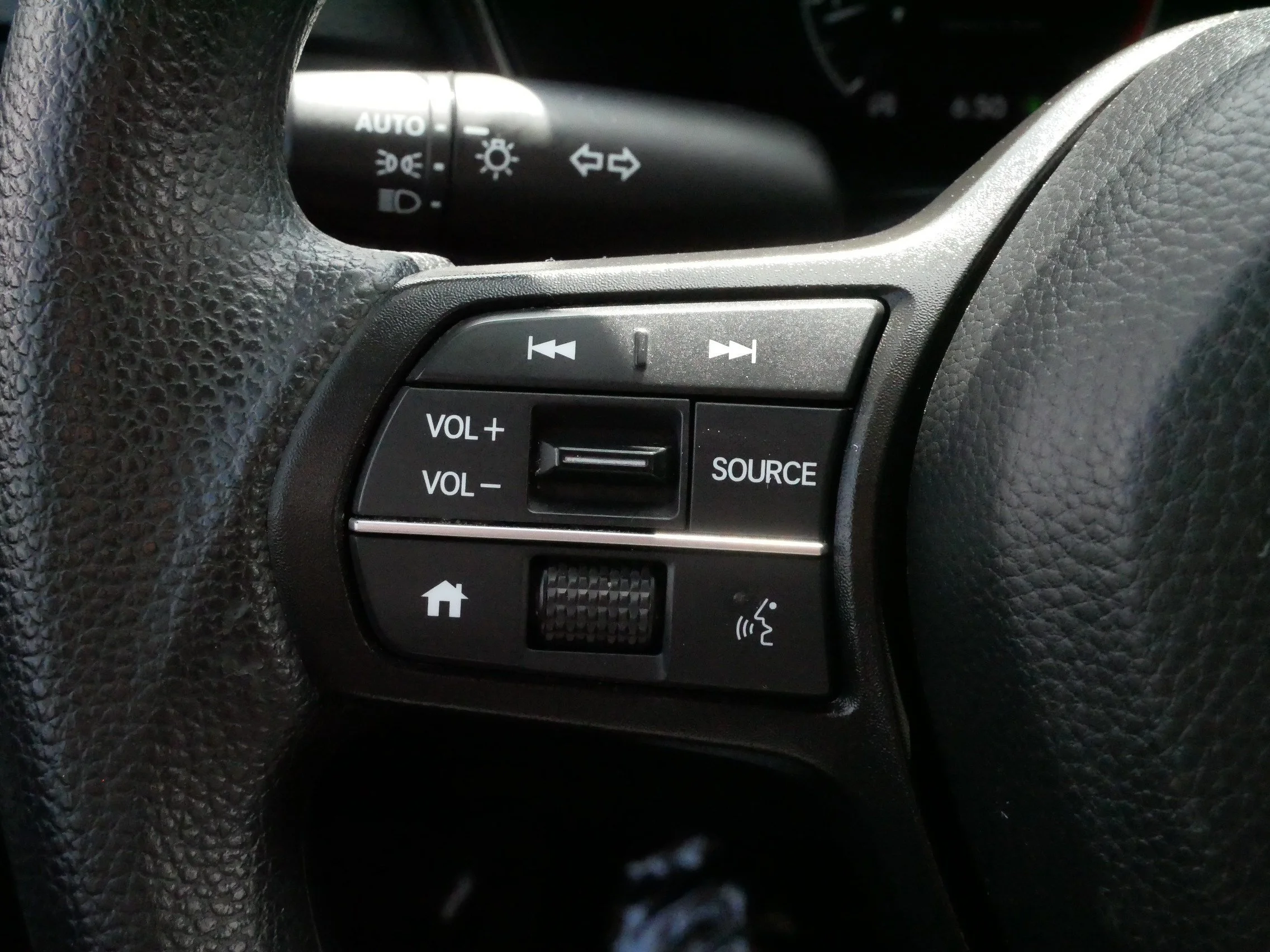2024 Honda CR-V EX - Photo 25