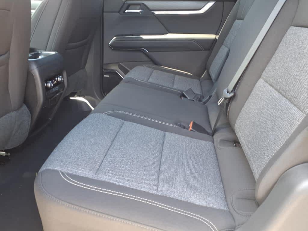 2025 GMC Acadia Elevation - Photo 10