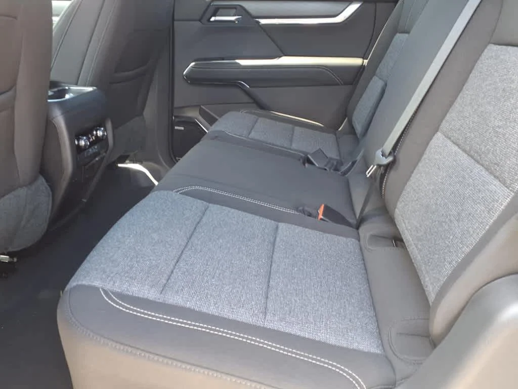 2025 GMC Acadia Elevation - Photo 10