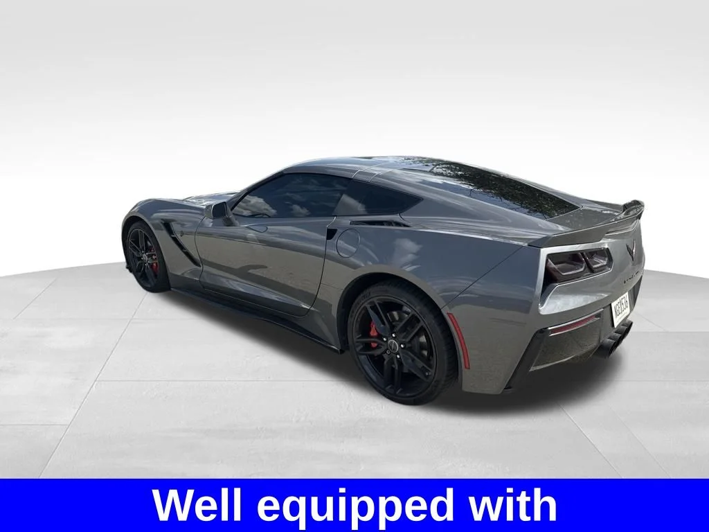 Used 2015 Gray Chevrolet Stingray image 3