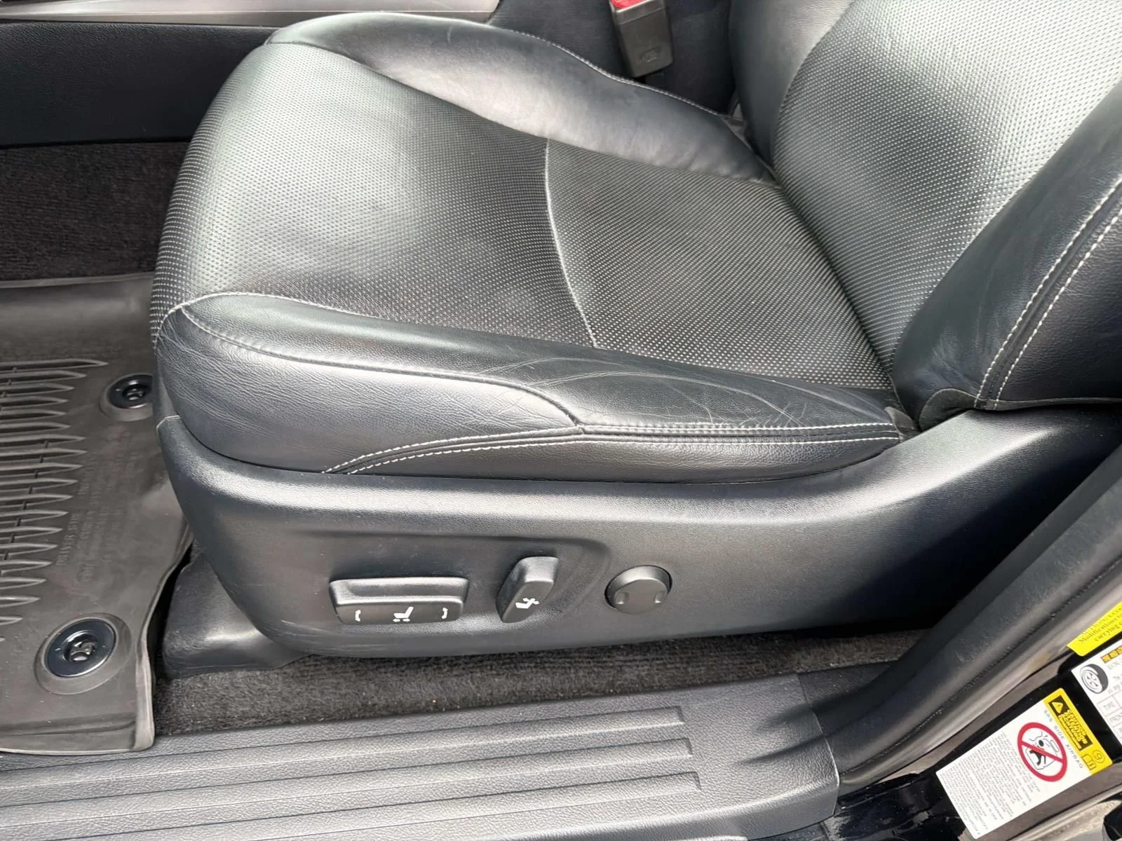 Used 2018 Black Toyota Limited image 17