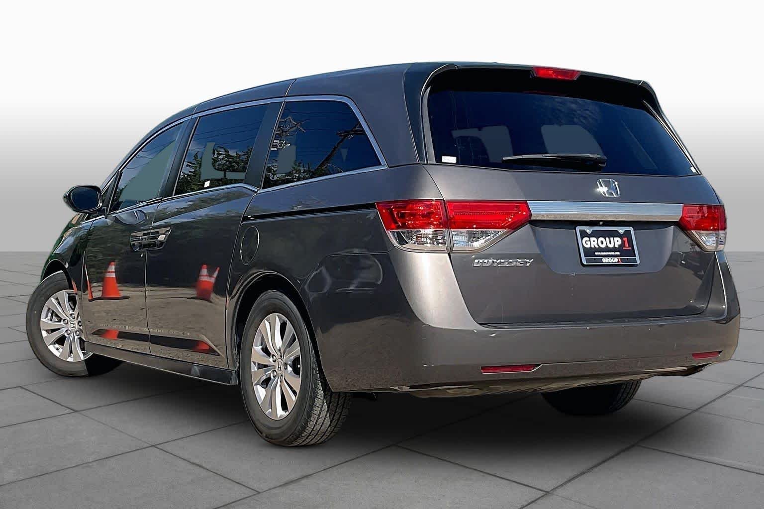 Used 2016 Lunar Silver Metallic Honda EX-L image 12