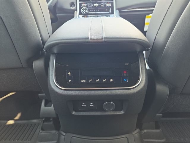 New 2026 Aspen White TriCoat Nissan SL image 26