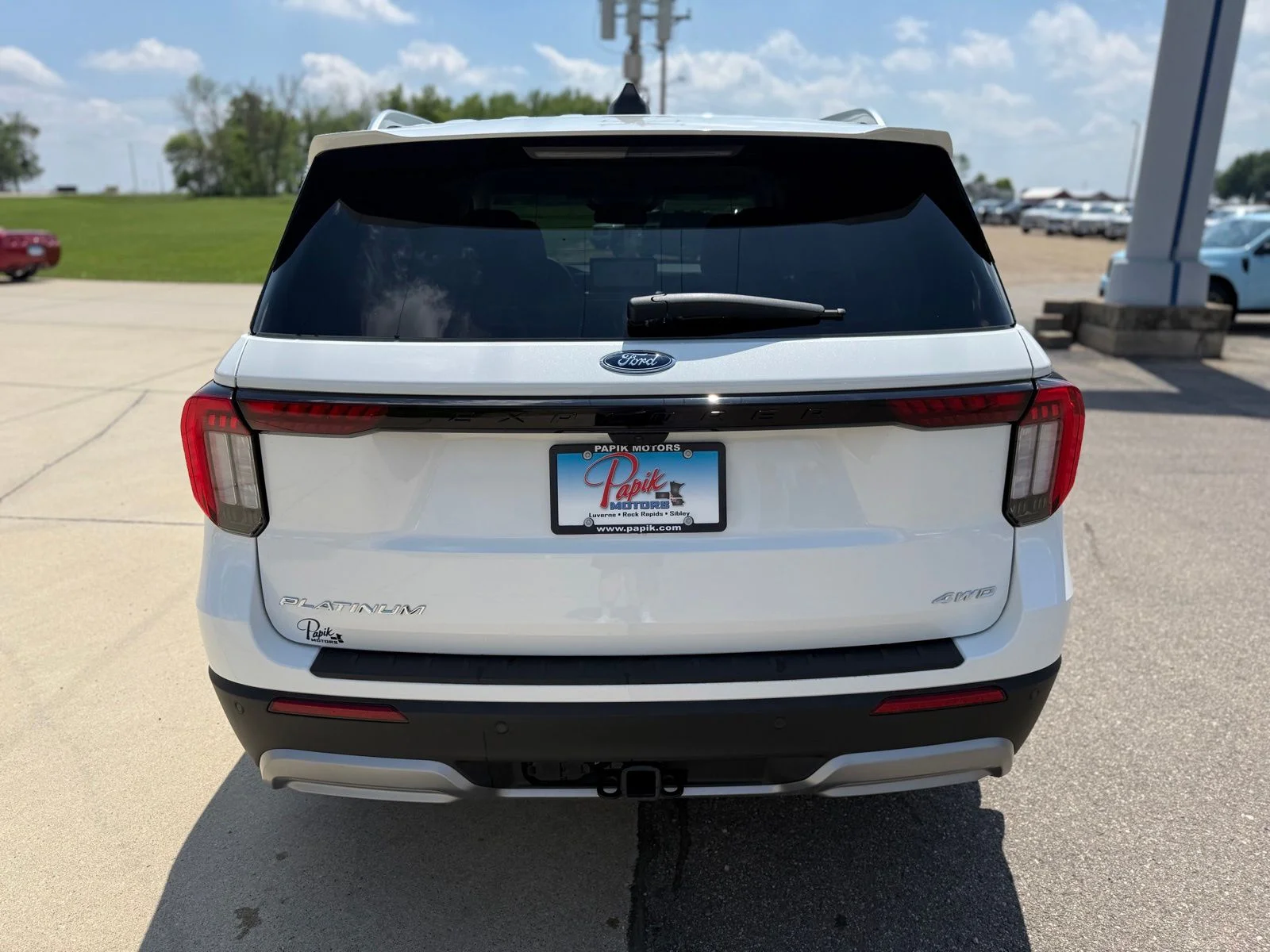 2026 Ford Explorer Platinum - Photo 7