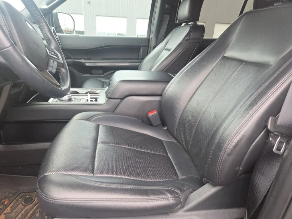Used 2020 Magnetic Ford XLT image 18