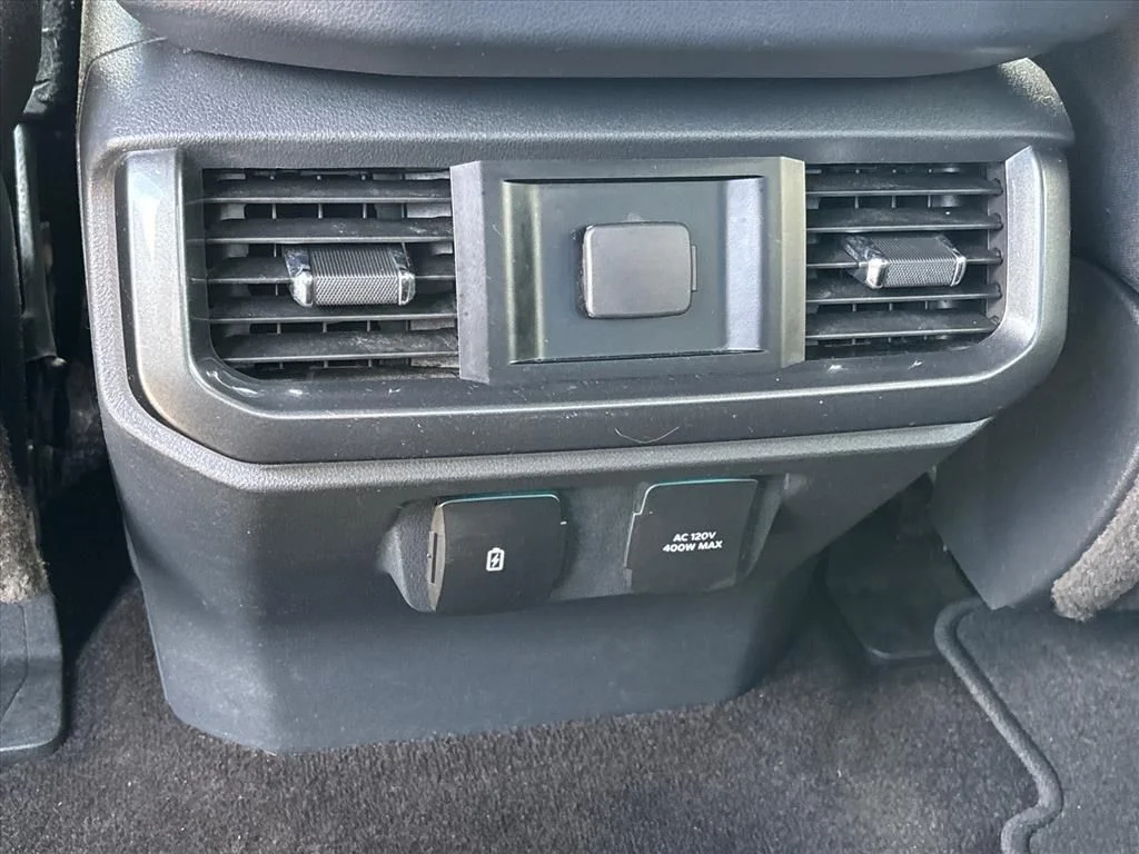 Used 2023 Gray Ford XLT image 20