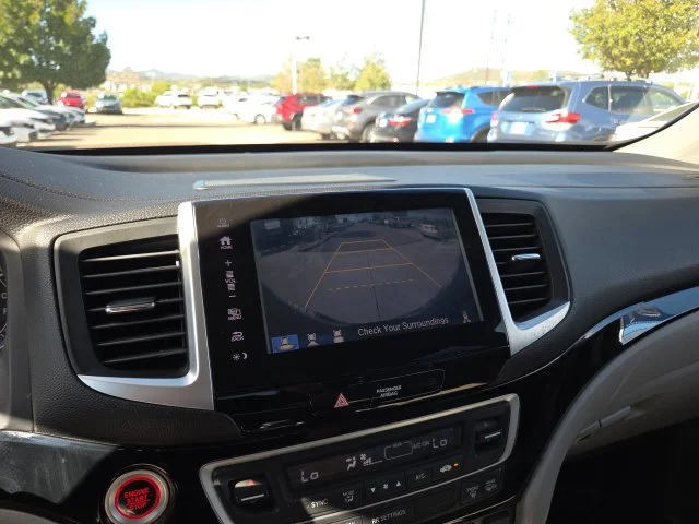 Used 2017  Honda RTL-E image 33