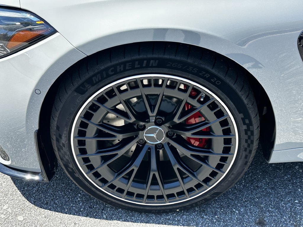 New 2027 MANUFAKTUR Alpine Grey Mercedes-Benz AMG® CLE 53 image 45