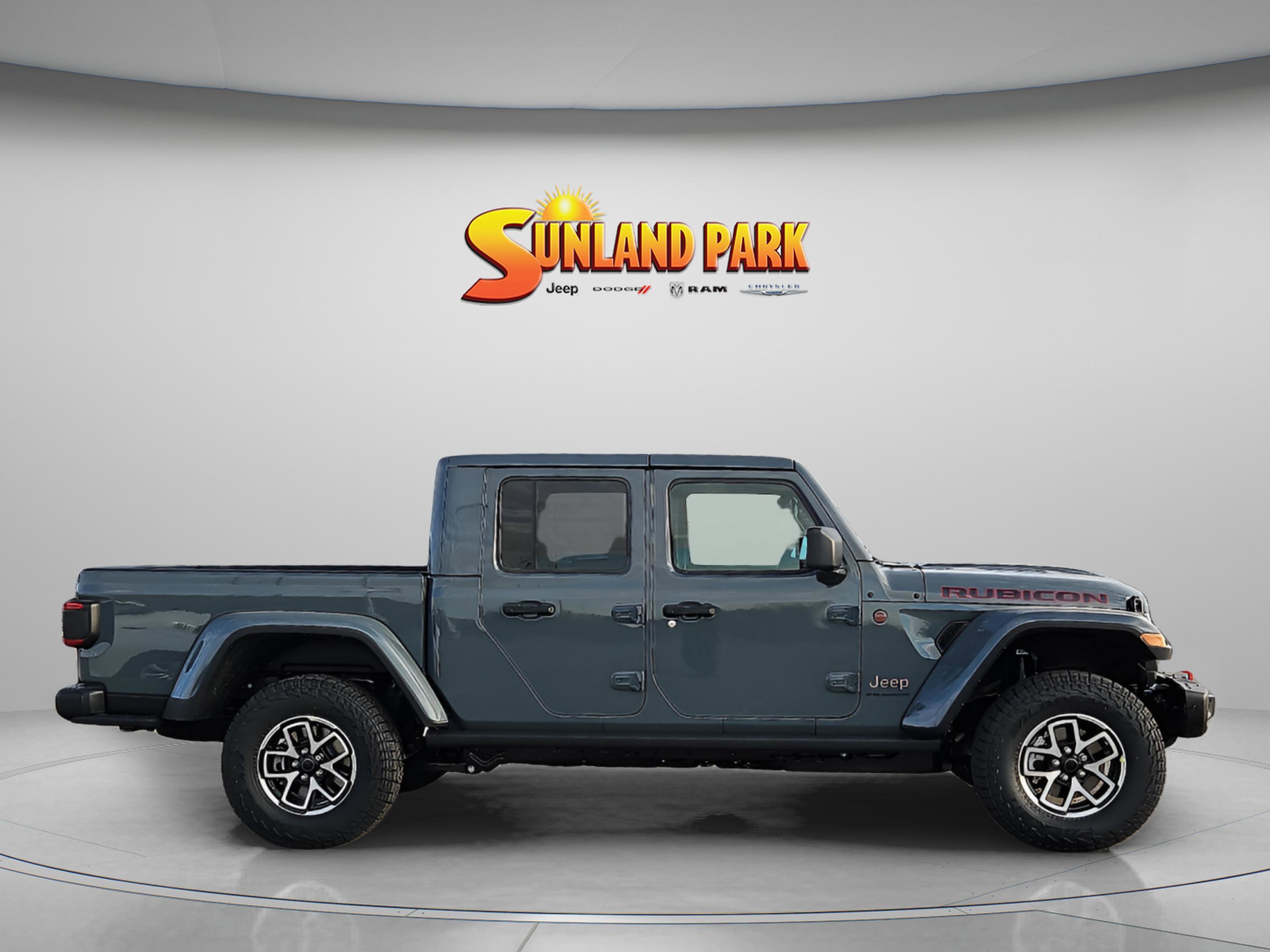 New 2026 Anvil Clear-Coat Exterior Paint Jeep Rubicon image 6