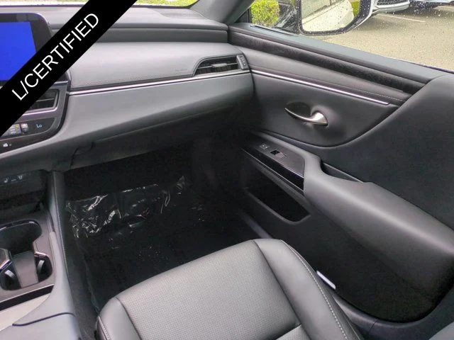 Certified Used 2025 White Lexus 350 image 16