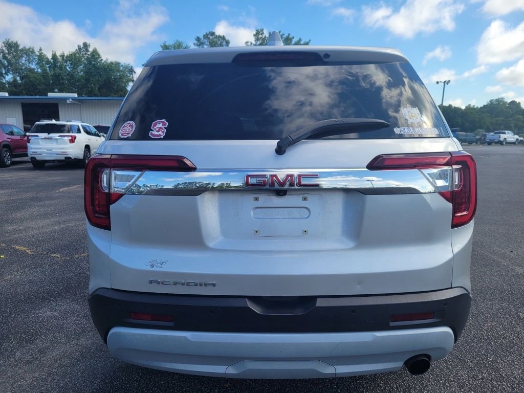 Used 2020 Silver GMC SLE image 5