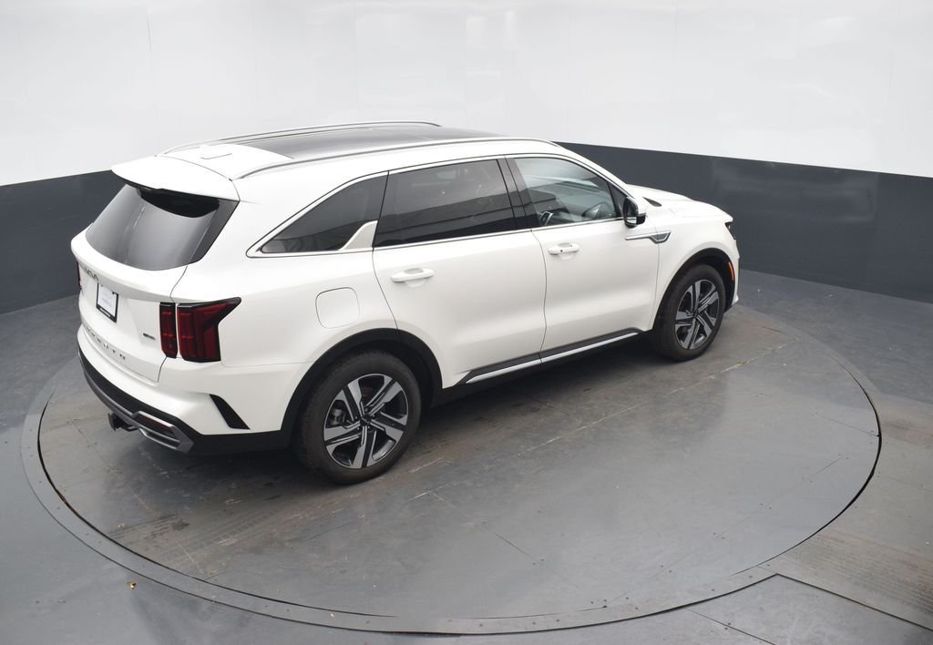 2022 KIA SORENTO - Image 42