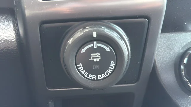 Used 2019  Ford  image 27