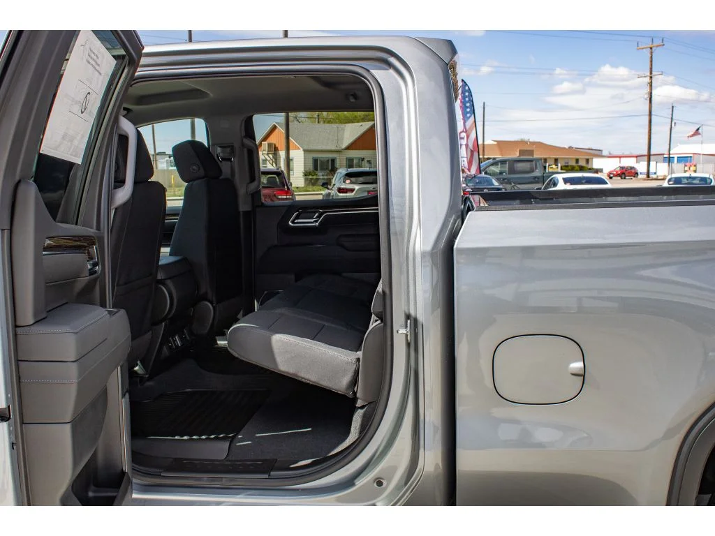 2026 GMC Sierra 1500 SLE - Photo 14