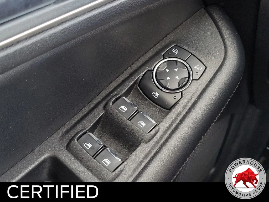 Used 2024 White Ford SEL image 25