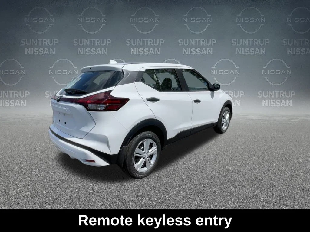 2025 Nissan KICKS PLAY Base - Photo 10