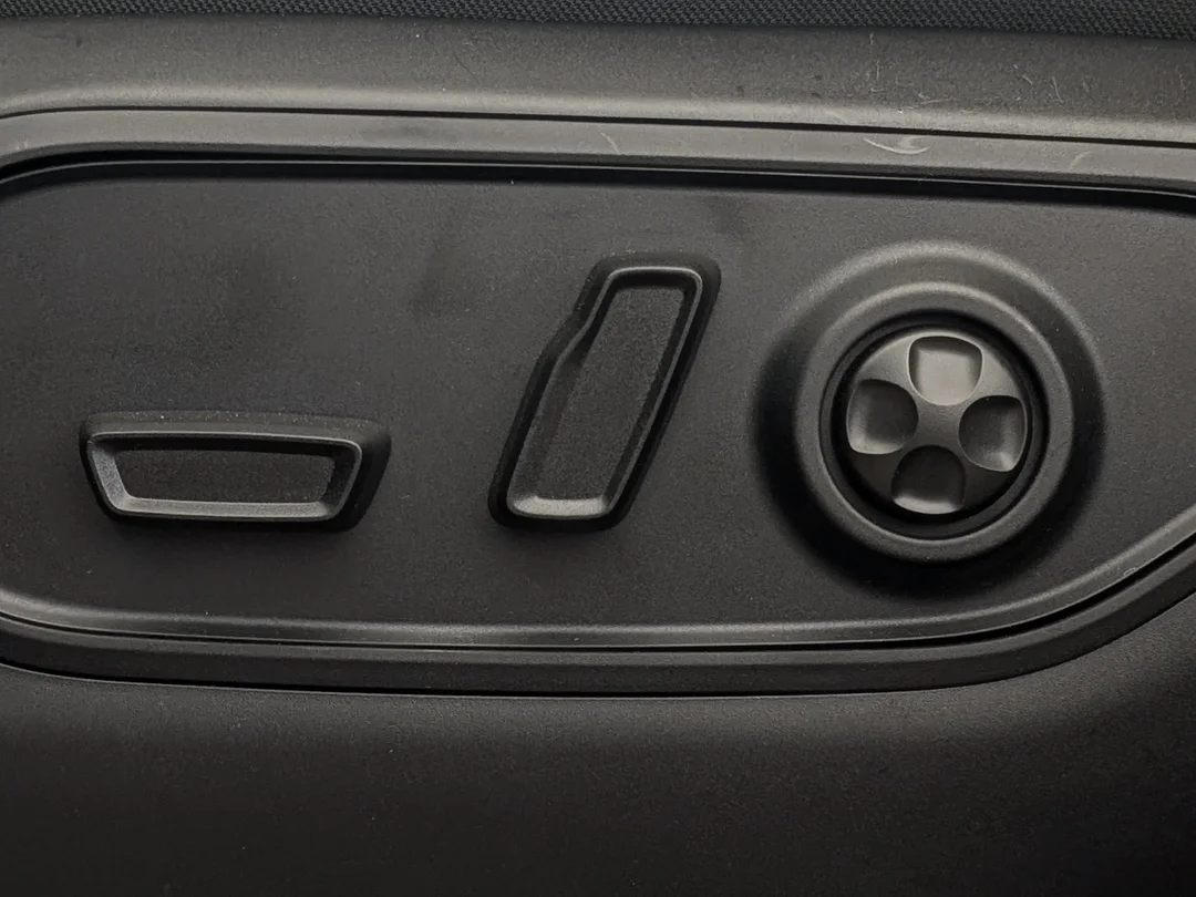 New 2026 Black Jeep Altitude - - Altitude Pkg - 10.25 Gauge Cluster - Adaptive Cruise - Heated Seats & More! image 14