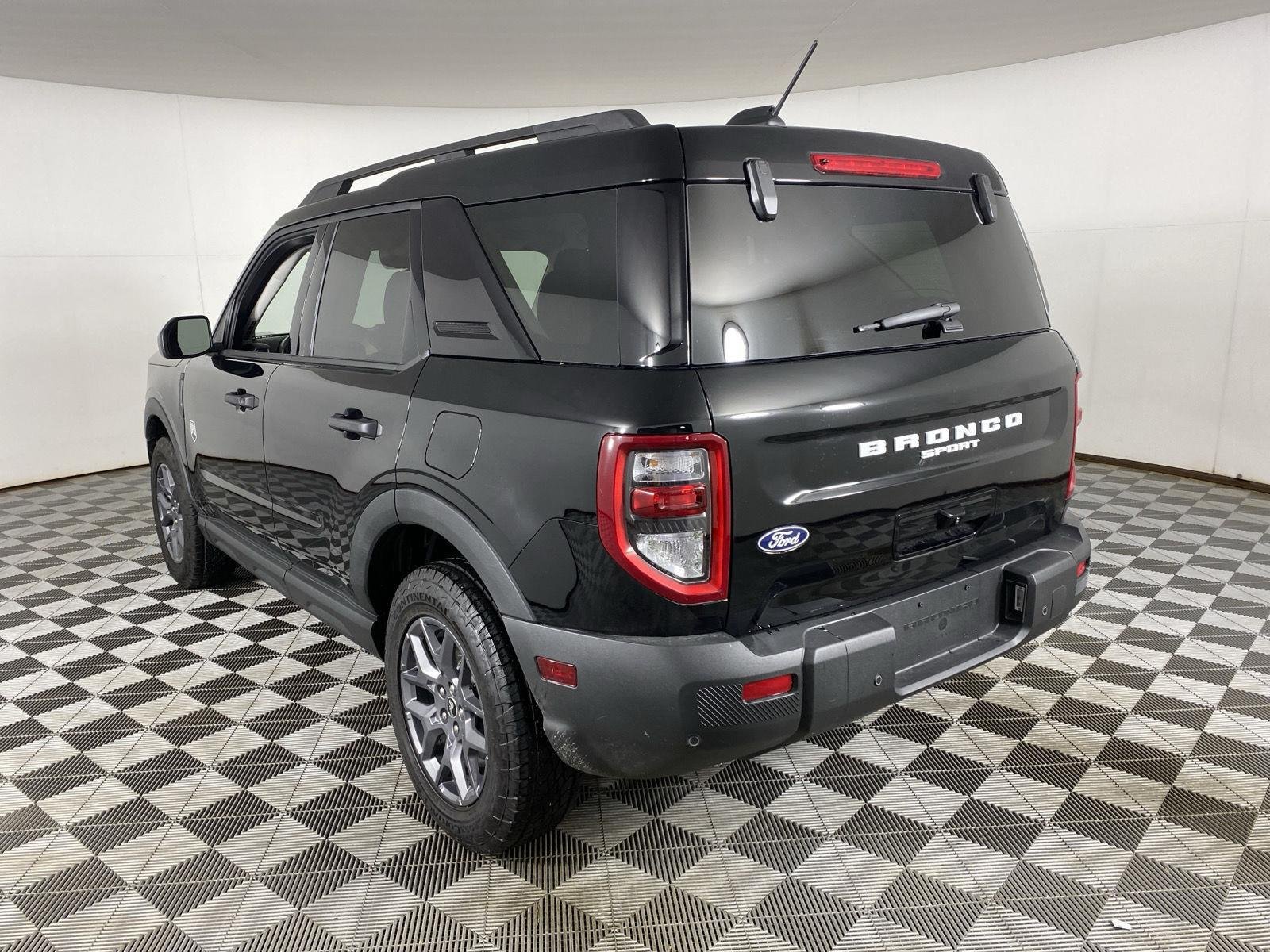 Used 2026 Shadow Black Ford Big Bend image 6