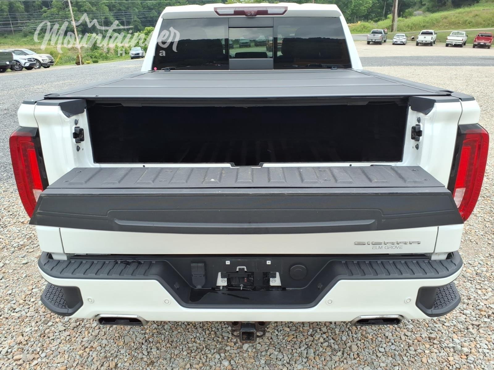 Used 2020 White Frost Tricoat GMC Denali image 23