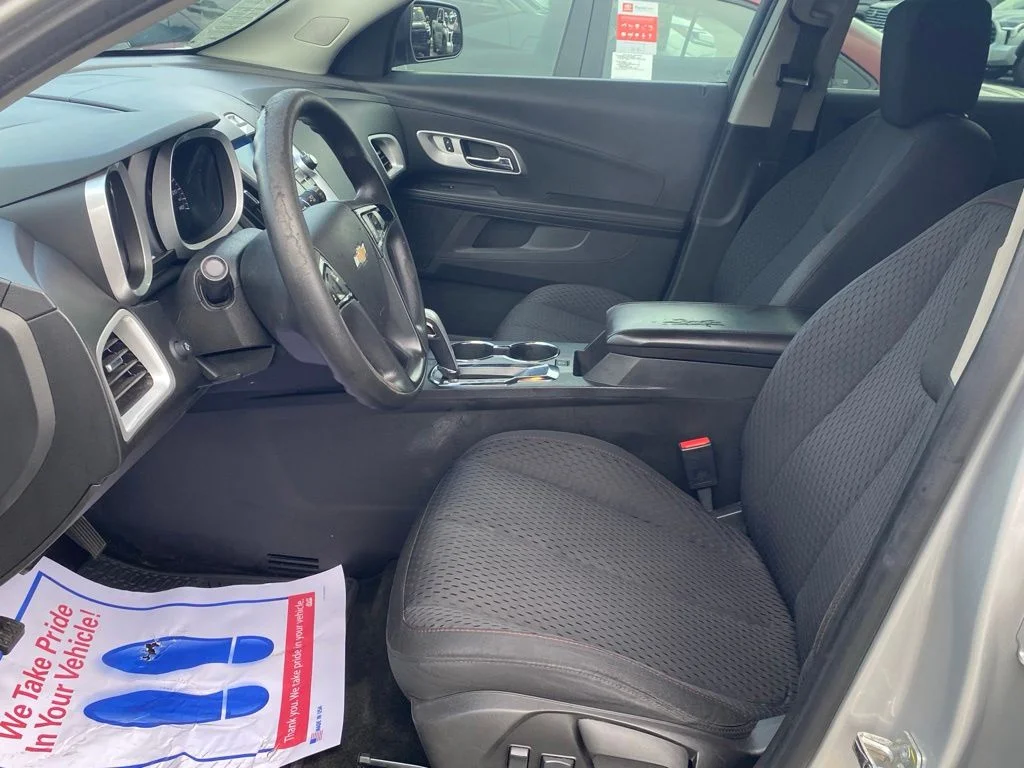Used 2013 Silver Chevrolet LS image 6