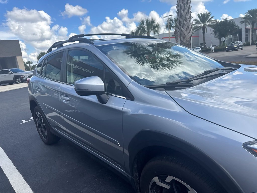 Used 2022 Silver Subaru Limited image 6