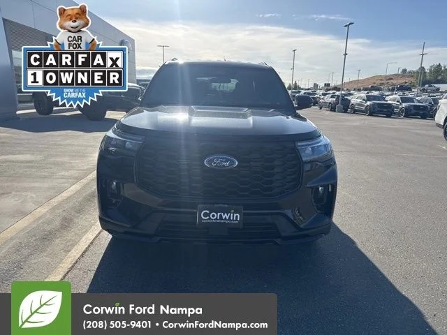 2025 Ford Explorer ST-LINE 4WD (PL535)'s photo