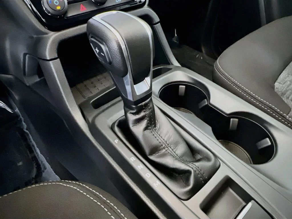 New 2026 Desert Sand Ford XLT image 10